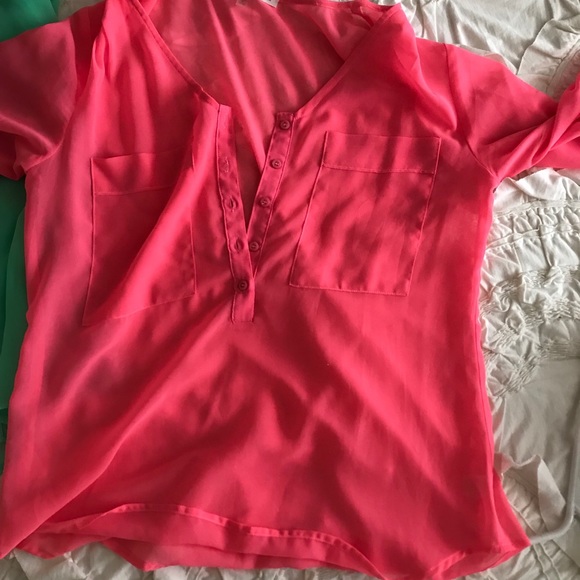 Spring shirt bundle - medium - Picture 4 of 8